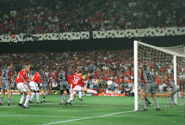 © George Herringshaw